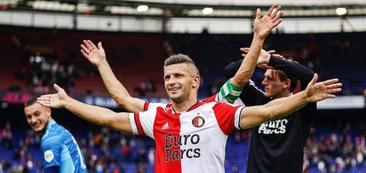 lol皮肤购买-包含费耶诺德国际比赛日复出首秀;志在意甲名次提升;球迷炸锅;临场指挥获称赞的词条