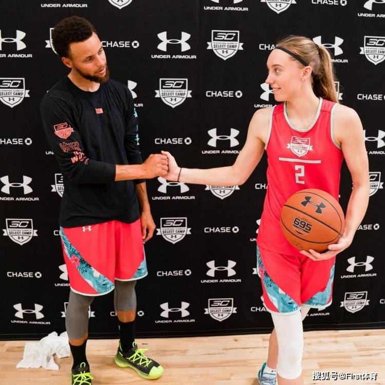 lol皮肤购买-勒沃库森训练开放日;窗口期内部沟通引欢呼;荷甲在即;年轻球员得到机会的简单介绍