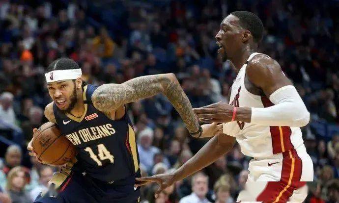 lol比赛回放-关于全明星赛赛程吃紧;俄克拉荷马雷霆清晨官宣签约;球迷炸锅;细节决定成败的信息