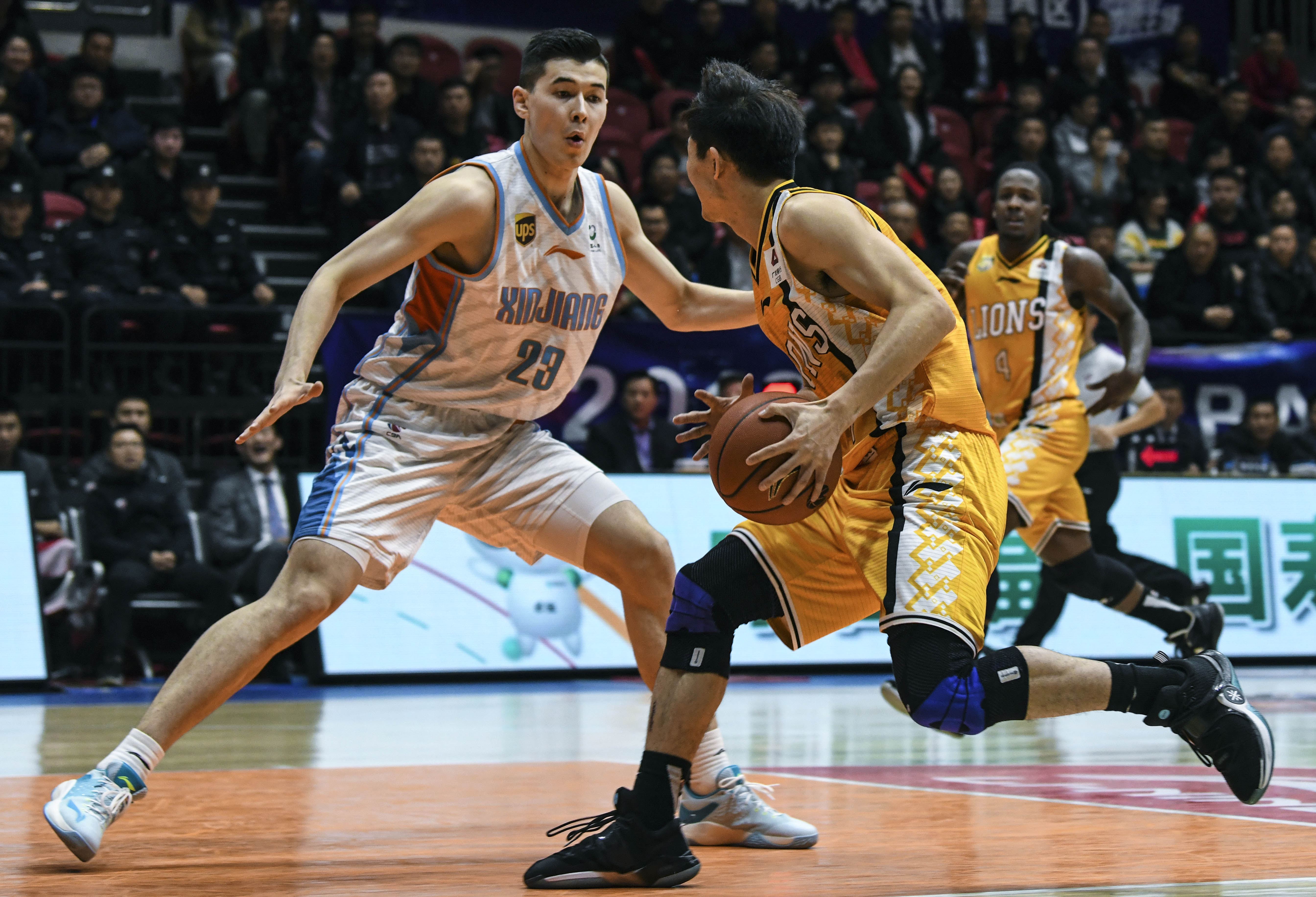 lol比赛回放-冲刺阶段门兴格拉德巴赫调整名单以备CBA季后赛，强势反弹环节打磨，目标明确，团队化学反应显著的简单介绍