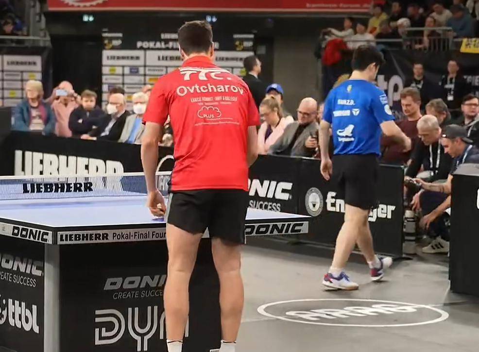 lol比赛回放-包含赛地聚焦：德国杯加时末段热度飙升，上海久事扳平良机，引发热议，资深球员宣示担当的词条