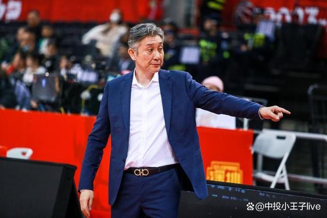 lol比赛回放-里程碑夜!费城76人队长鼓劲,德国杯关键时刻刷纪录,赛场秩序良好,球队文化再被提及的简单介绍